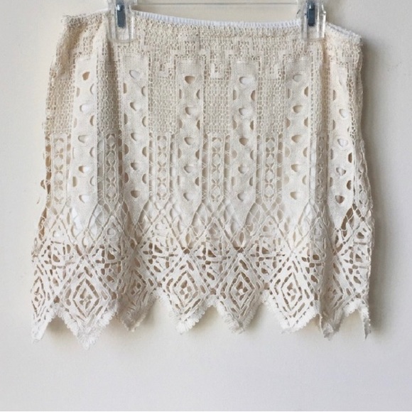 Jen’s Pirate Booty Cha Cha Lace Crochet Beige Top / Skirt - Size Small - Picture 2 of 4